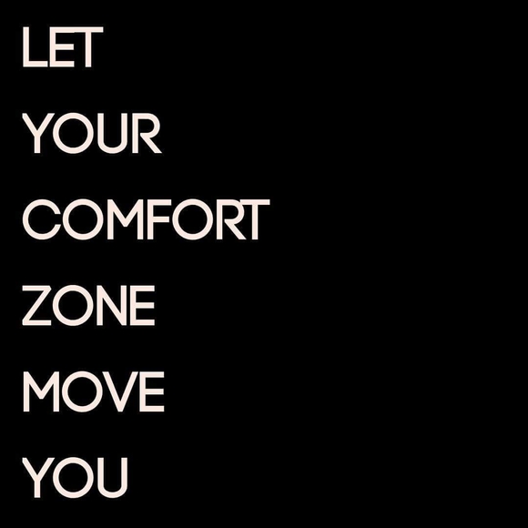 Meet your Posher, Nicole - Picture 1 of 1